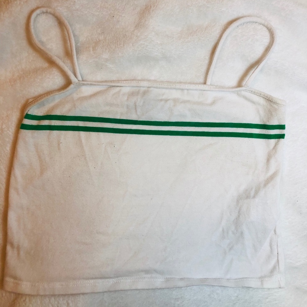 A crop top
